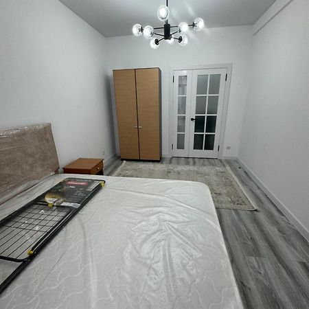 Evita Apartment Bishkek Ngoại thất bức ảnh