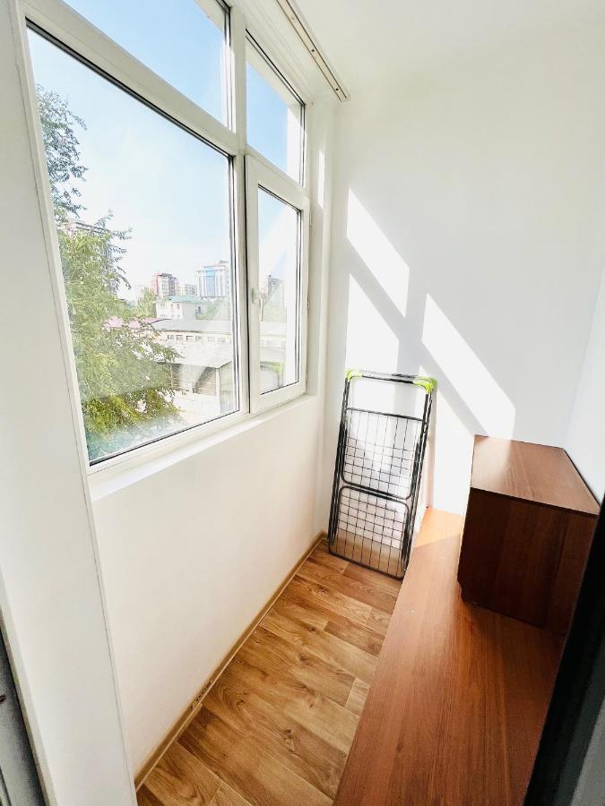 Evita Apartment Bishkek Ngoại thất bức ảnh