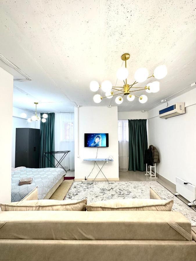 Evita Apartment Bishkek Ngoại thất bức ảnh