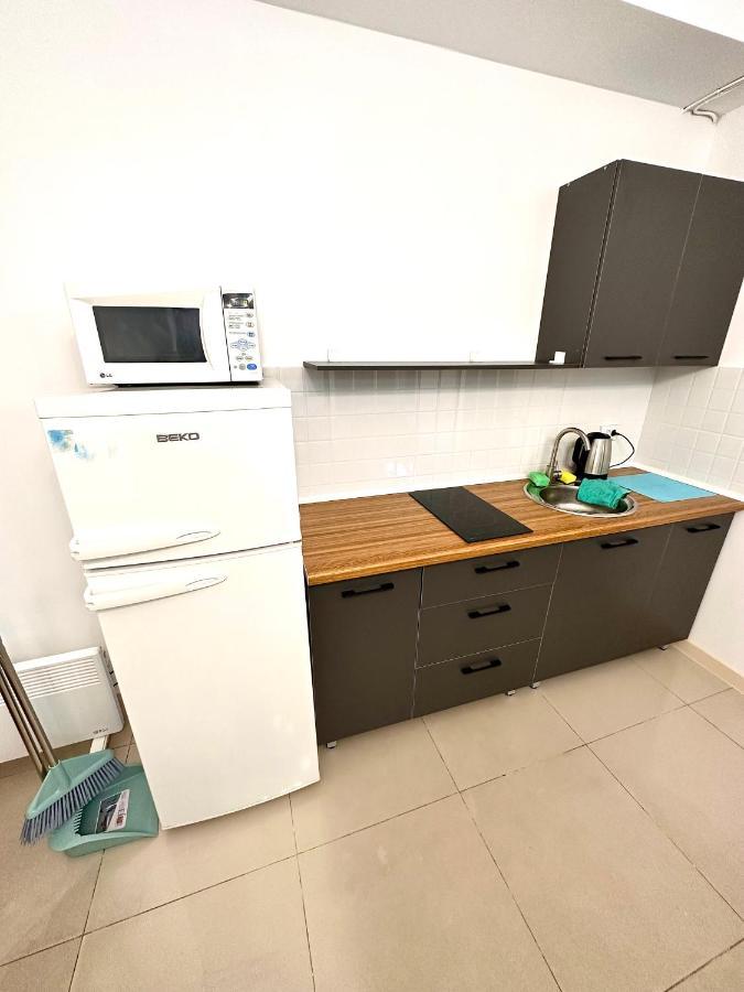 Evita Apartment Bishkek Ngoại thất bức ảnh