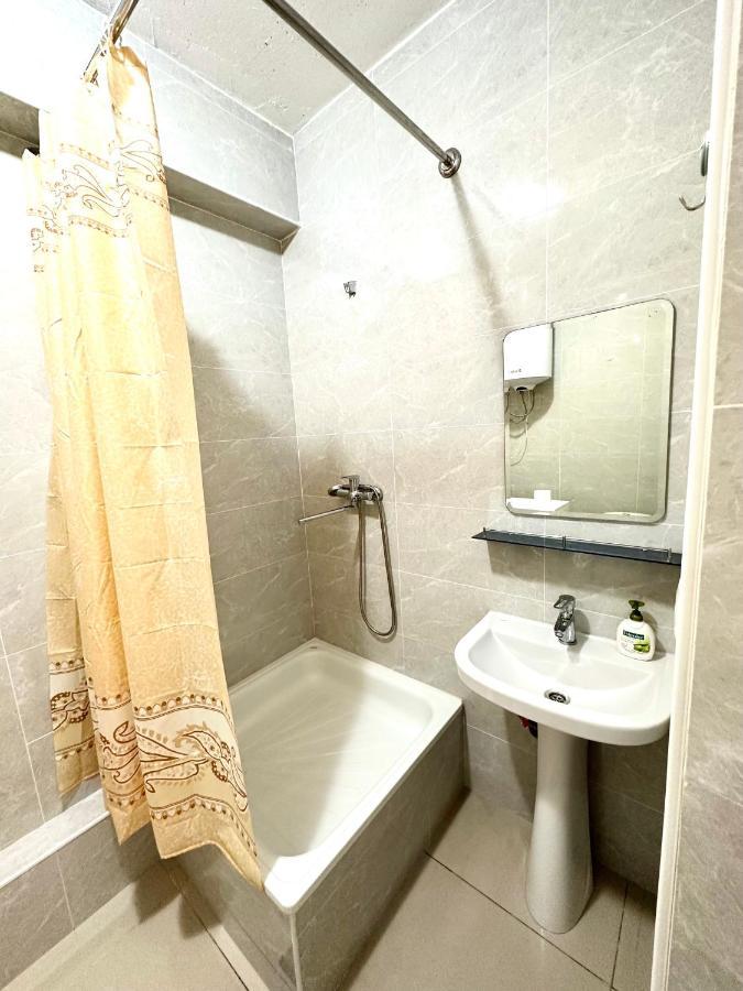 Evita Apartment Bishkek Ngoại thất bức ảnh