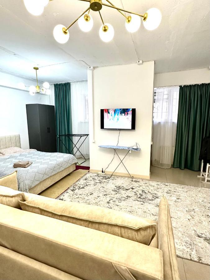 Evita Apartment Bishkek Ngoại thất bức ảnh